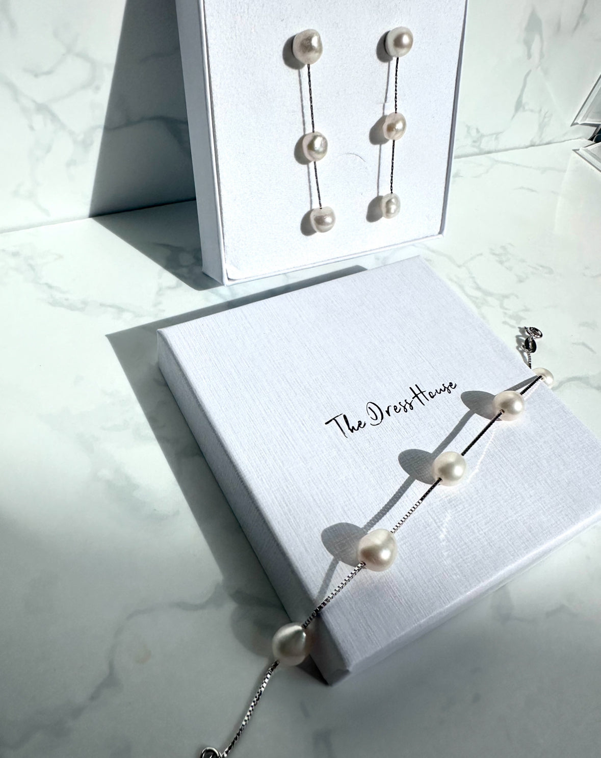 Sarah Arla - Silver Pearl Earring Bracelet Set