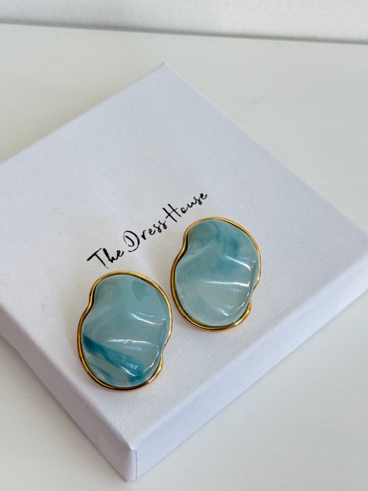 Nikki - Gold Blue Earring