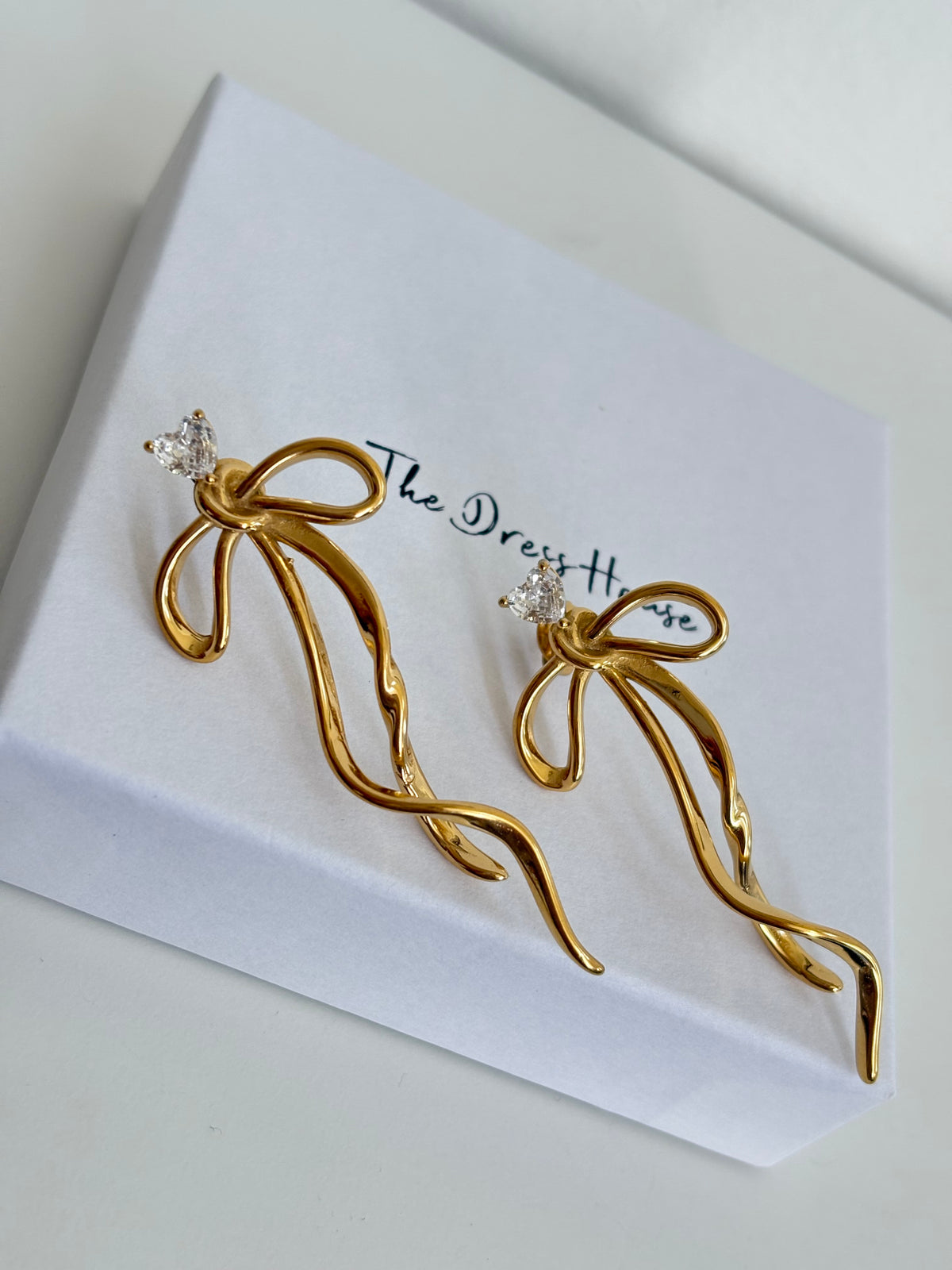 Bethany - Gold Bow Earring