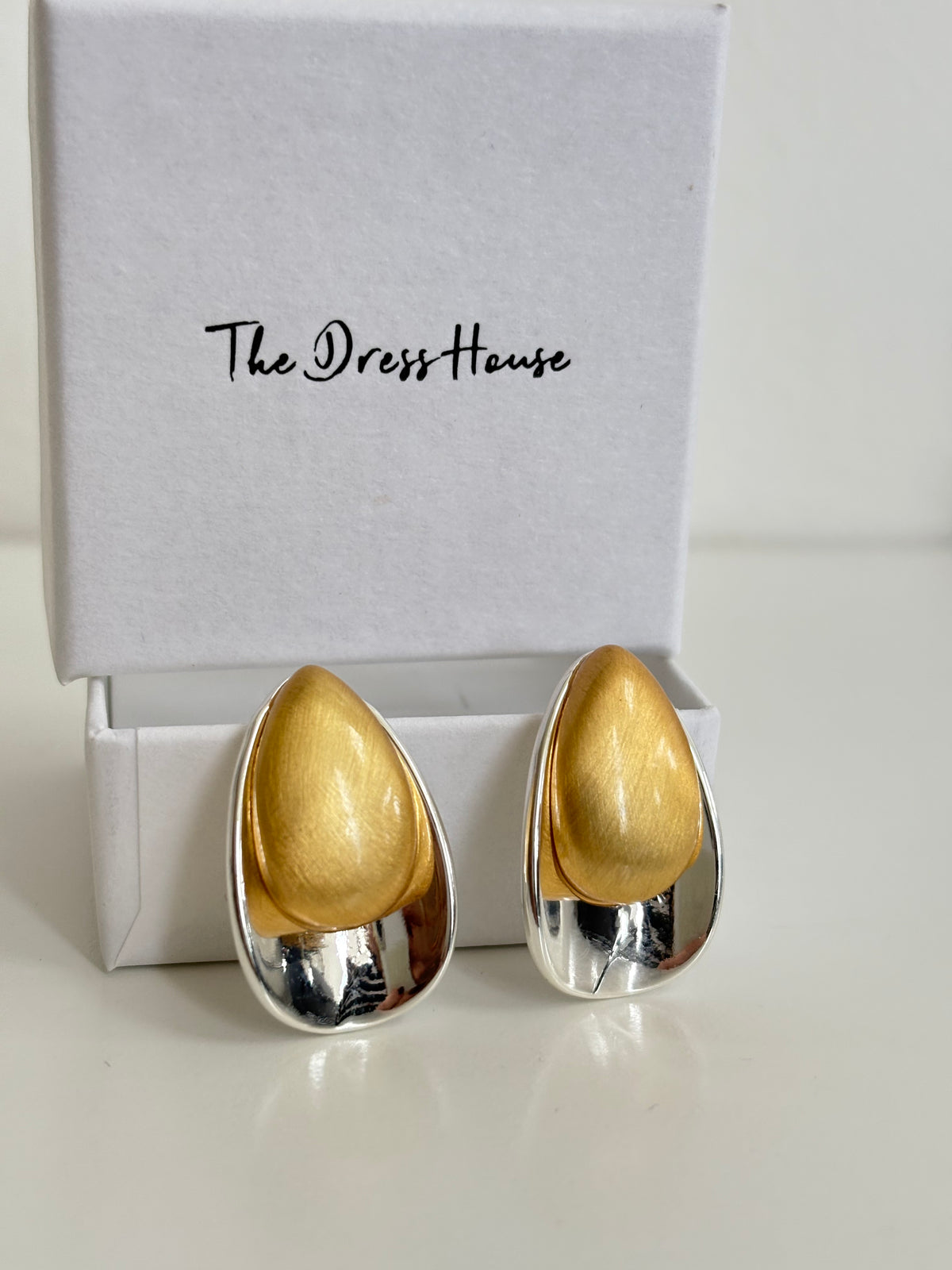 Ally - Gold Silver Pearl Earring