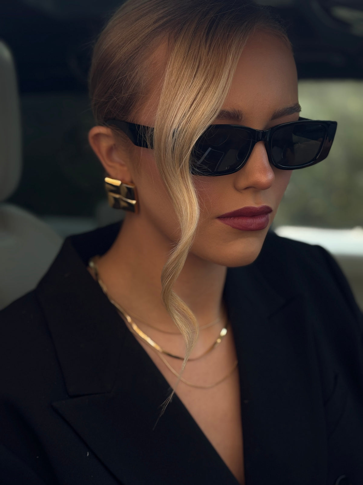 Hailie - Gold Statement Earring