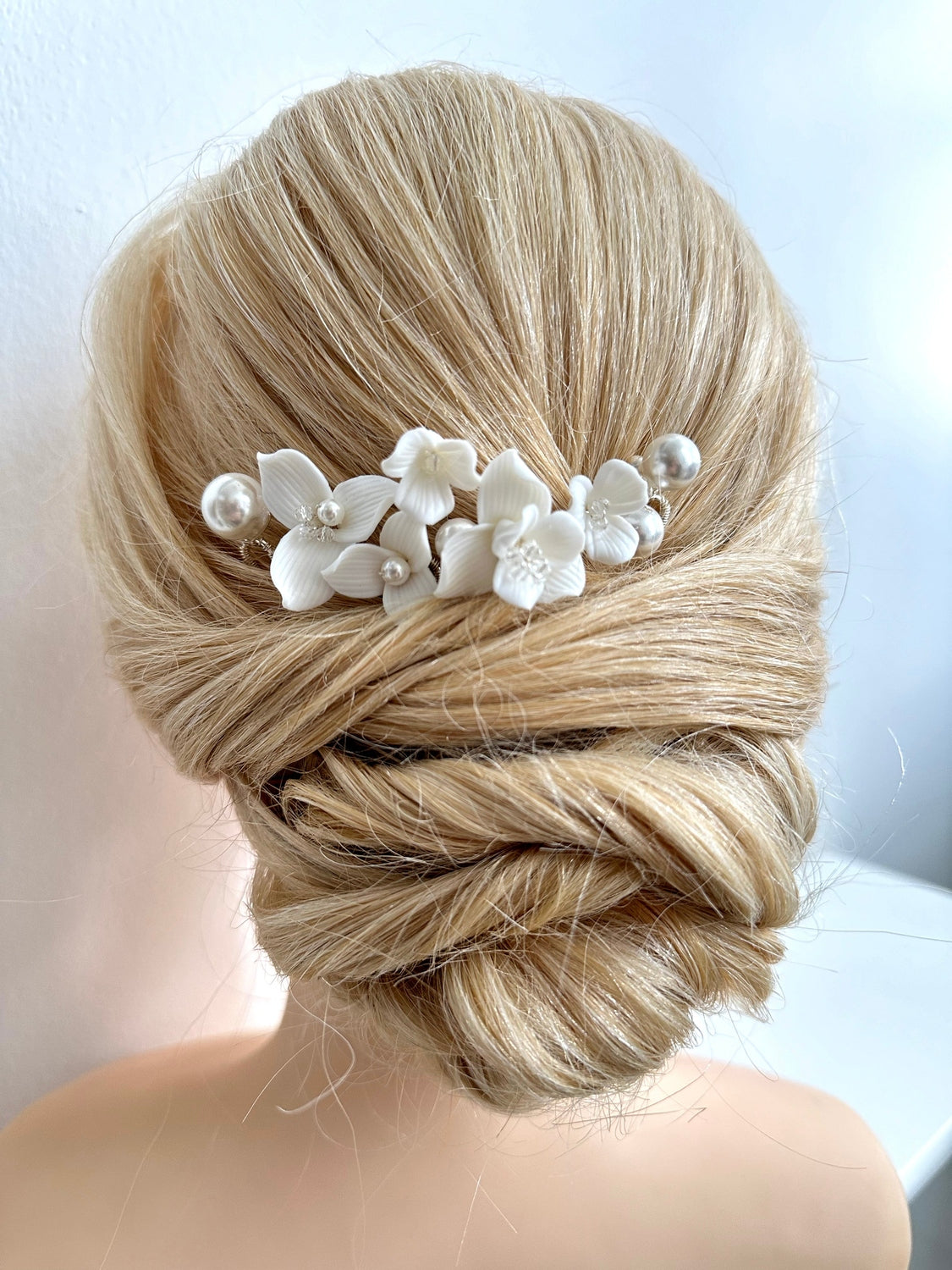 Georgina ceramic pearl pins silver