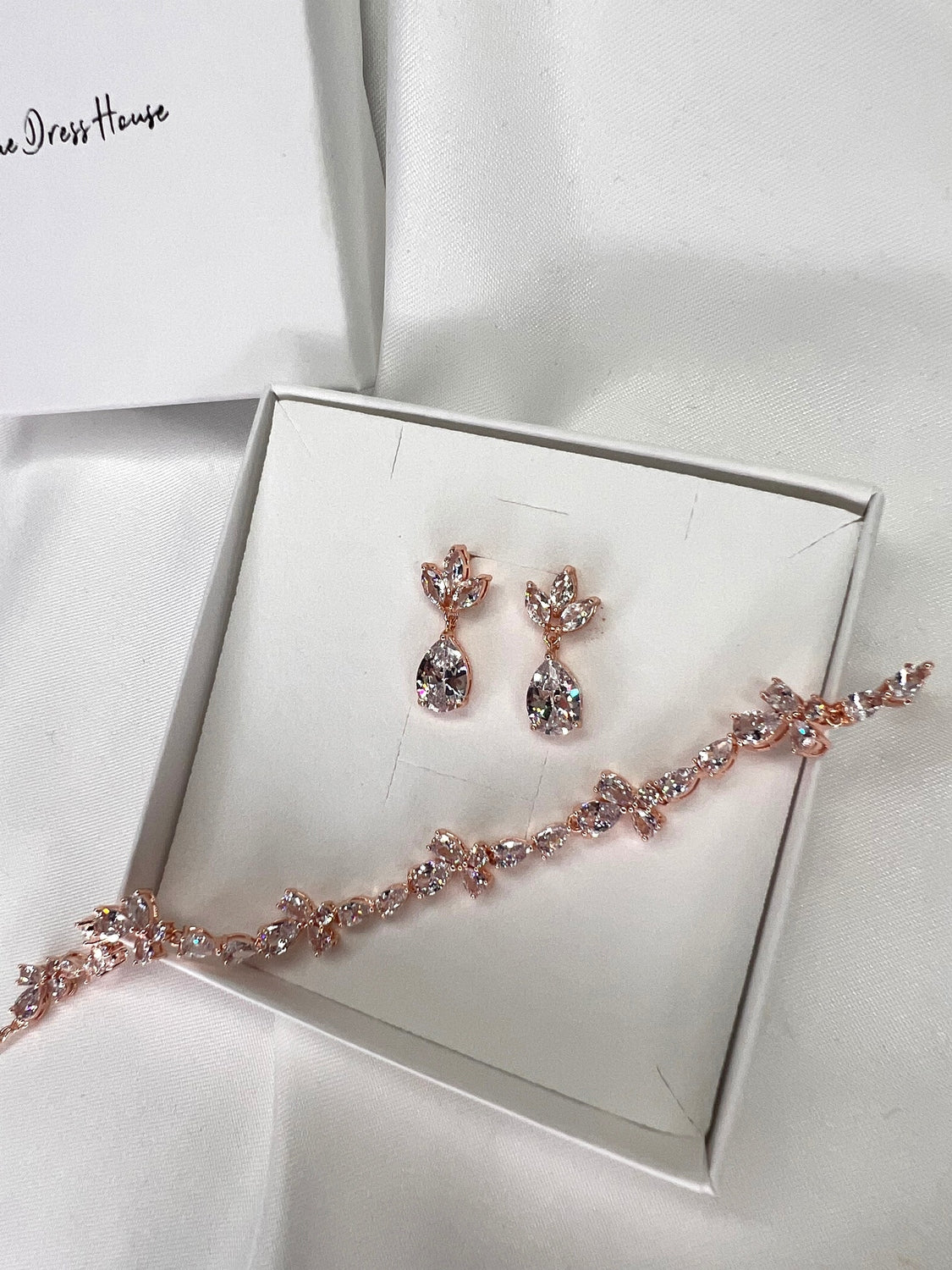 Alexa rose gold bracelet set