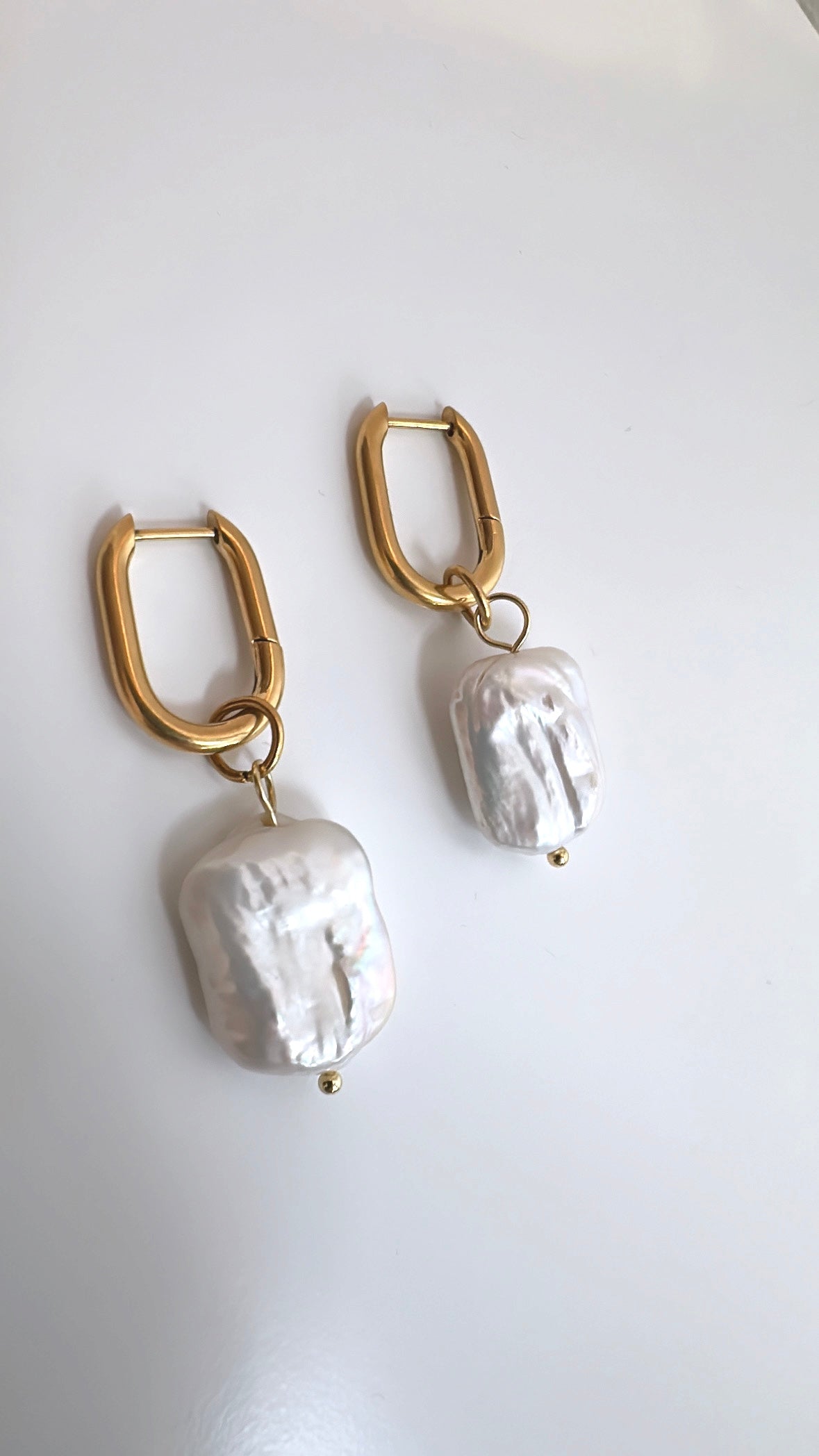 Evangline drop pearl