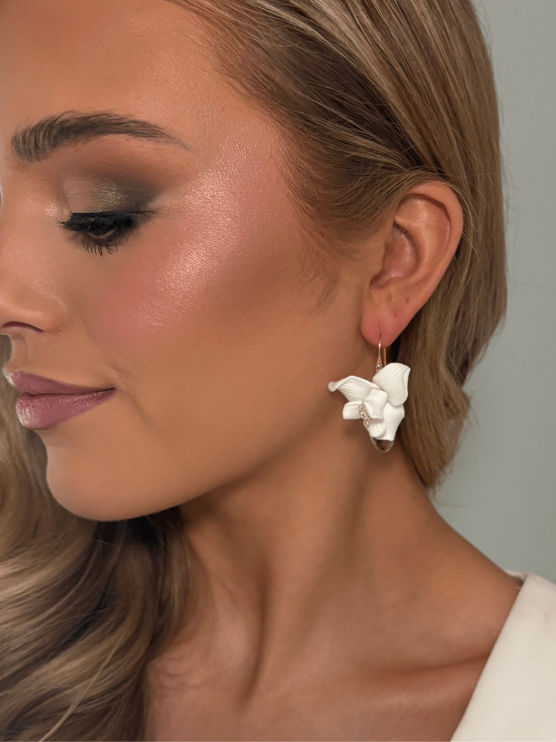 Ruth - Gold Ceramic Earring