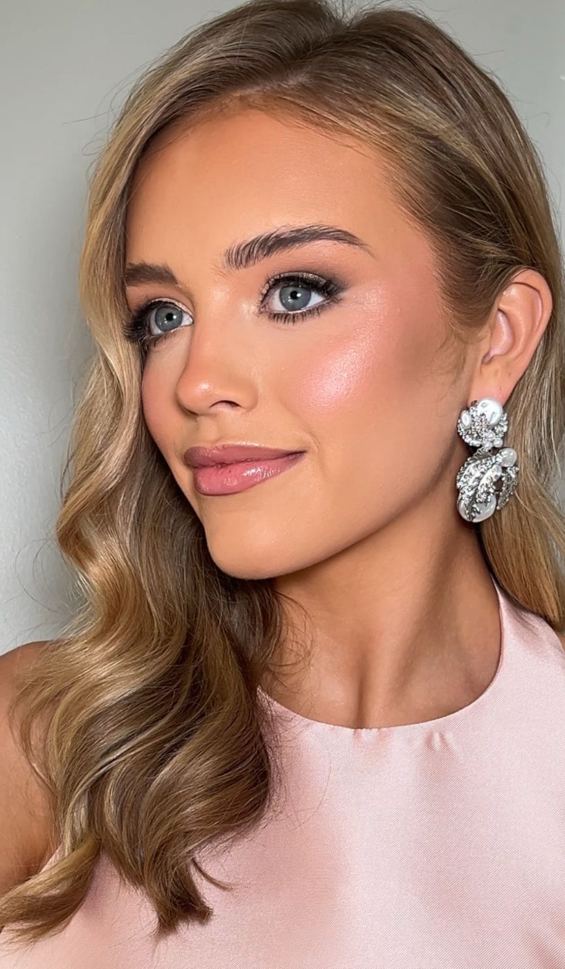 Julia - Silver Pearl Earring