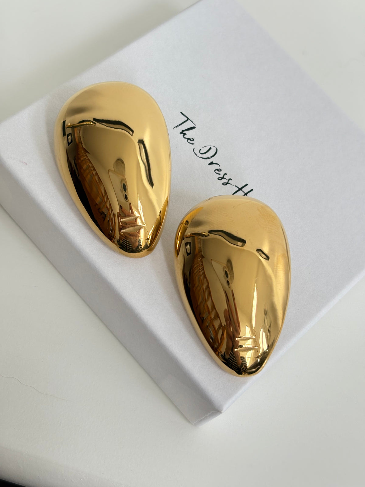 Lira - Gold Statement Earring
