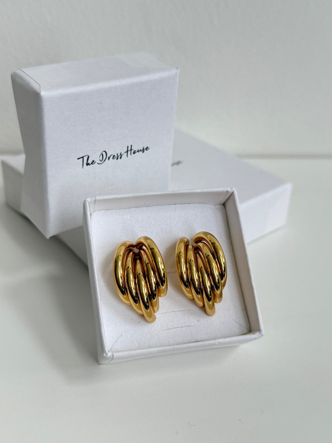 Koco - Gold Hoop Earring