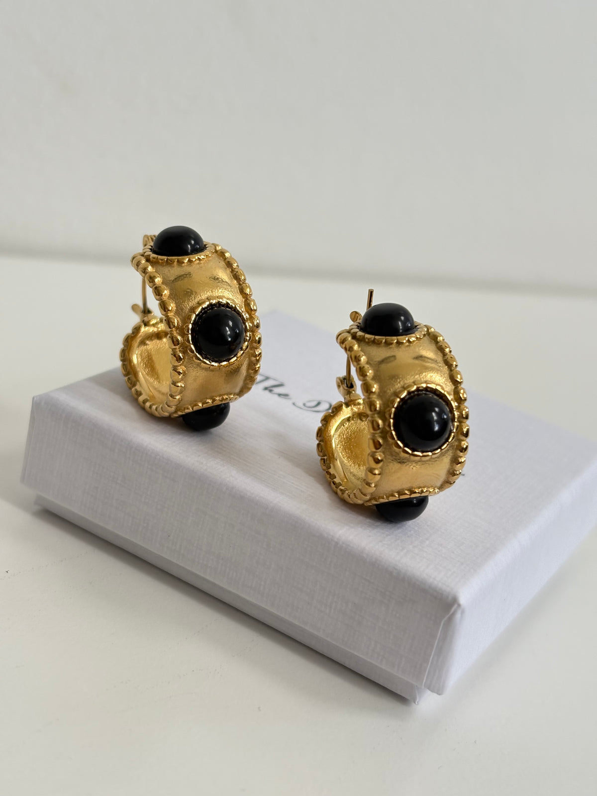 Jayne - Gold Black Hoop Earring
