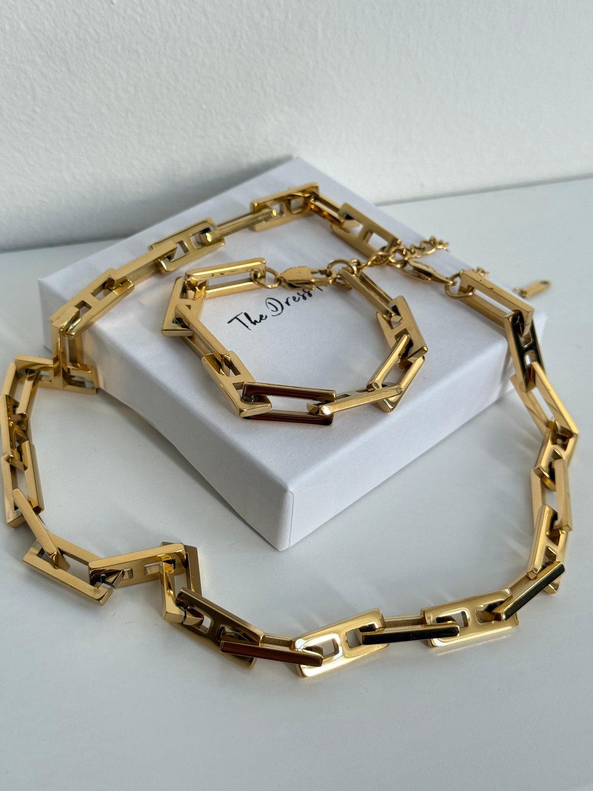 Kate - Gold Statement Necklace Bracelet Set