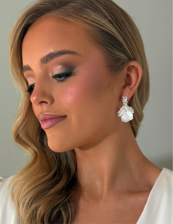 Darcie - Pearl Diamanté Earring
