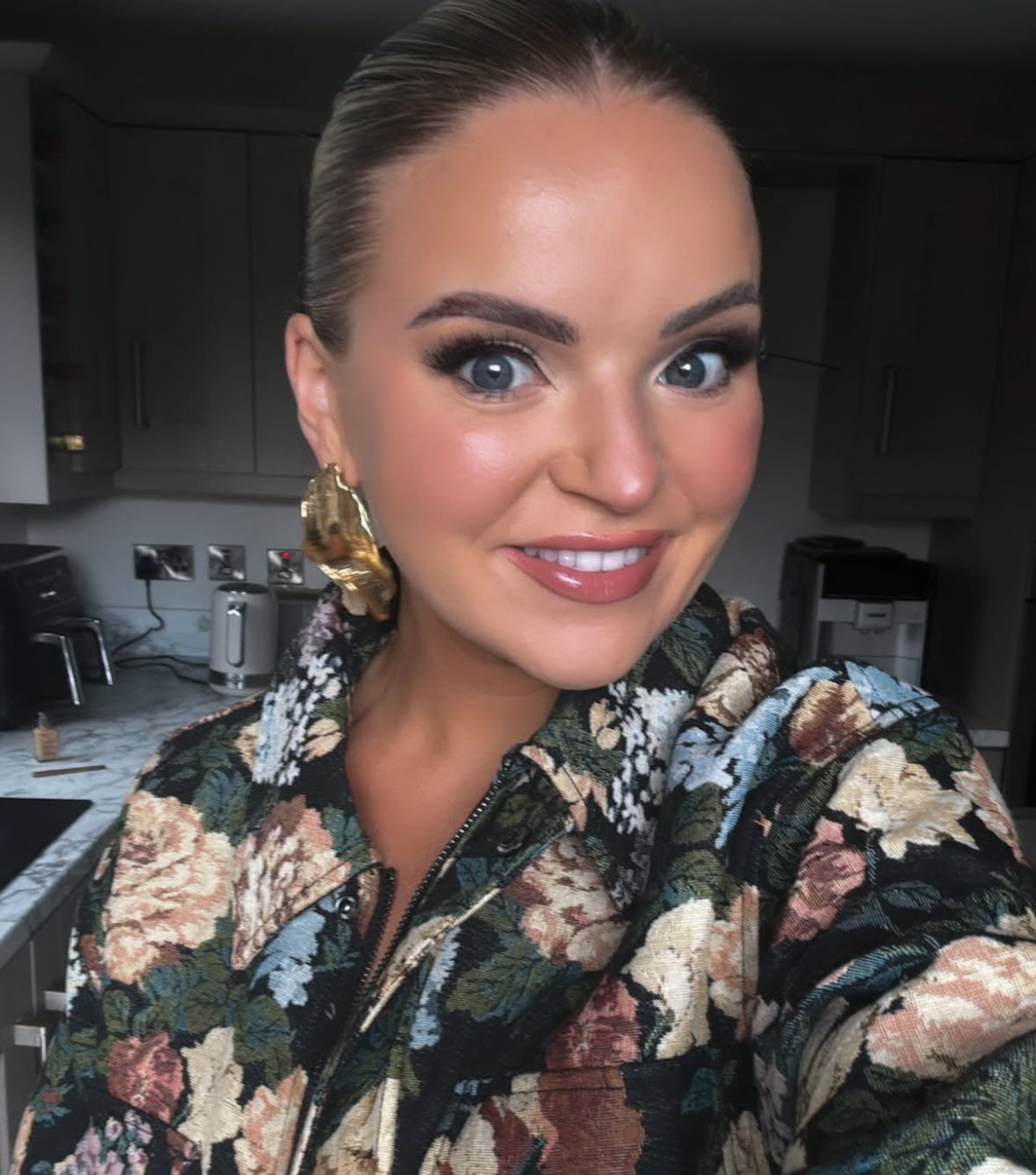 Eliza - Gold Statement Earring