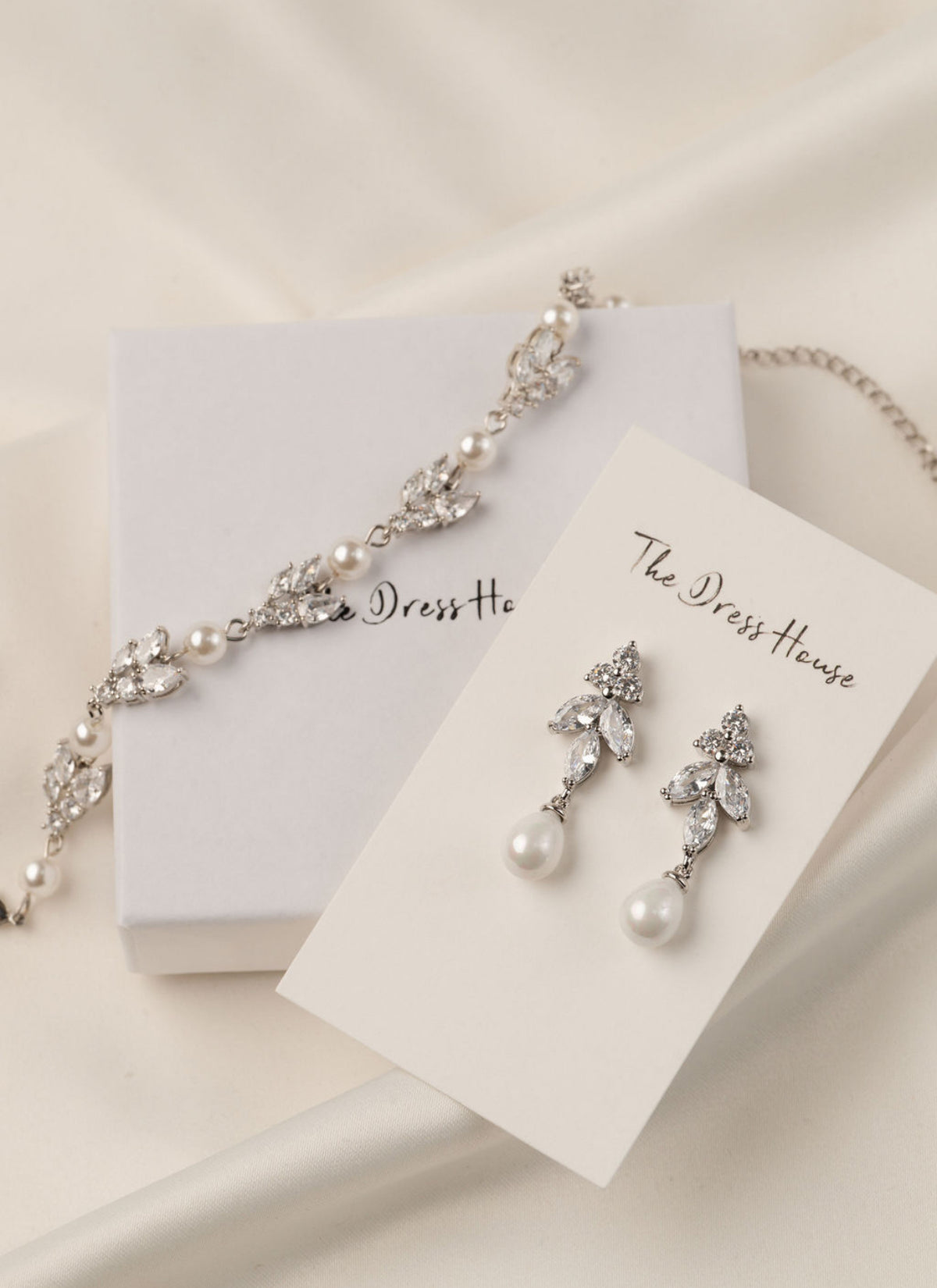 Cora - Bridal Silver Pearl Earring Bracelet Set