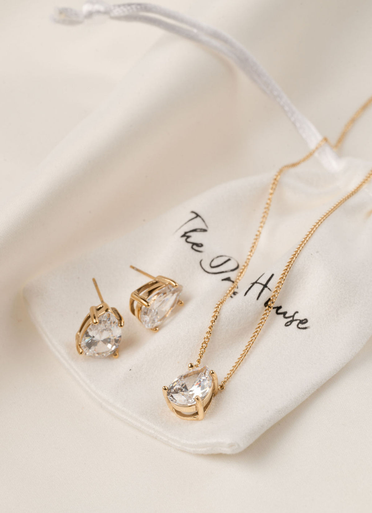 Kelly - Gold Earring Necklace Set