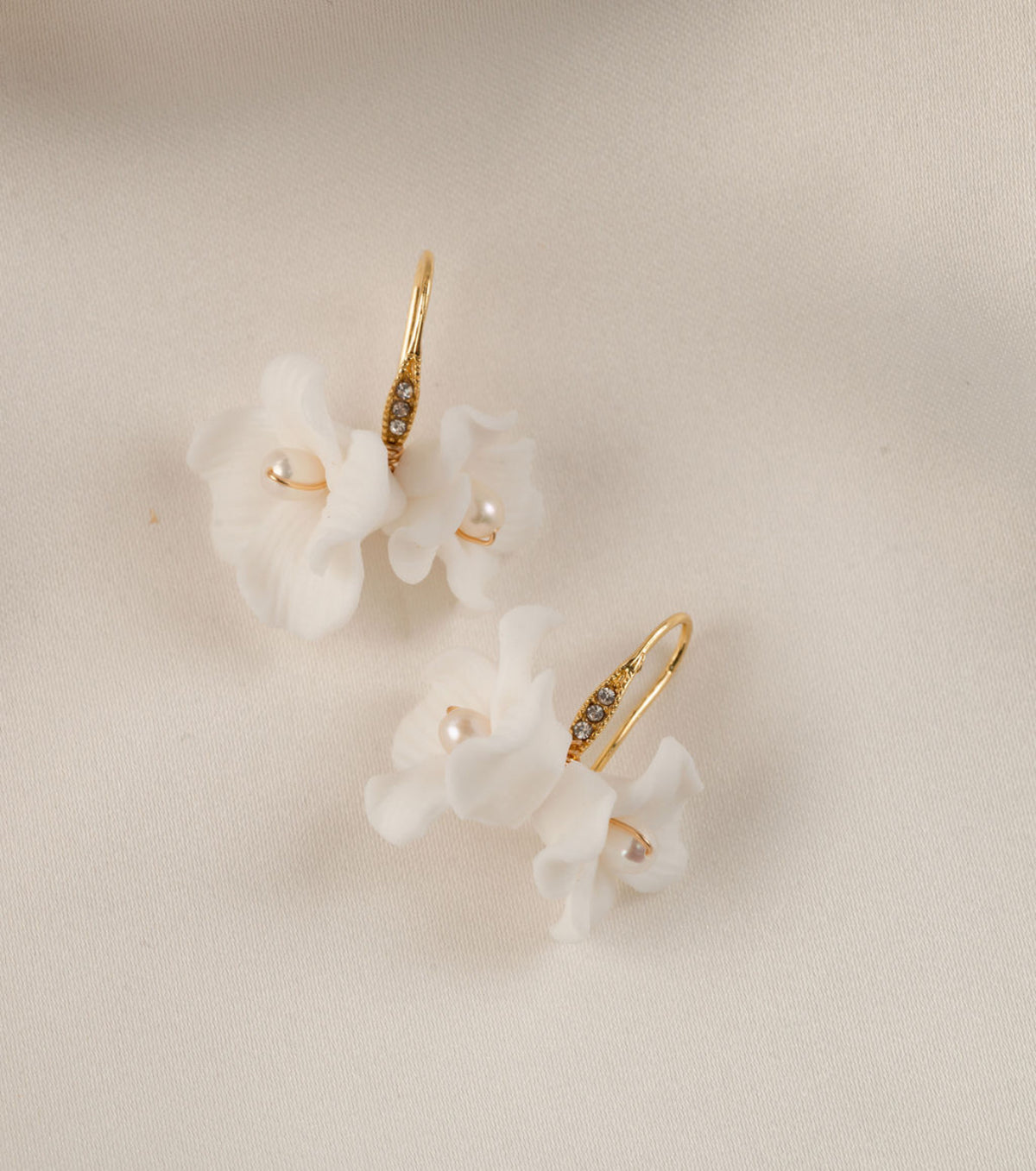 Hana - Gold Ceramic Earring