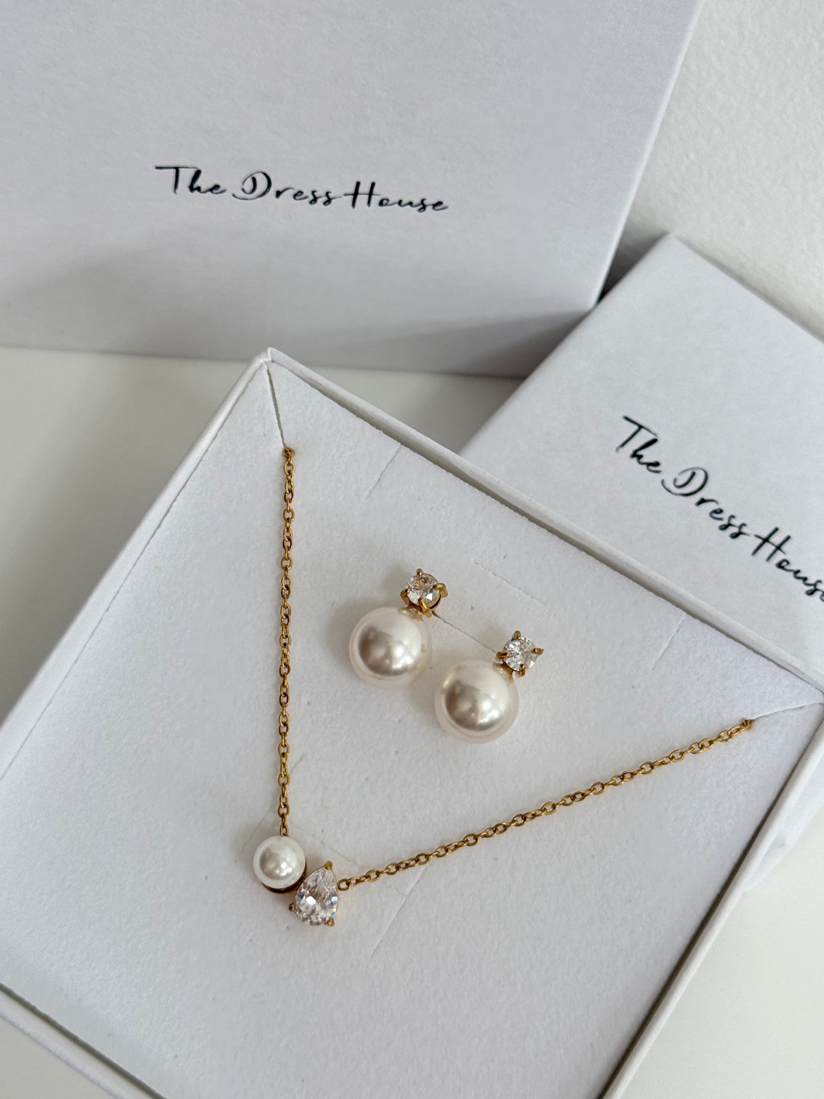 Aurora - Gold Pearl Diamanté Necklace Gift Set