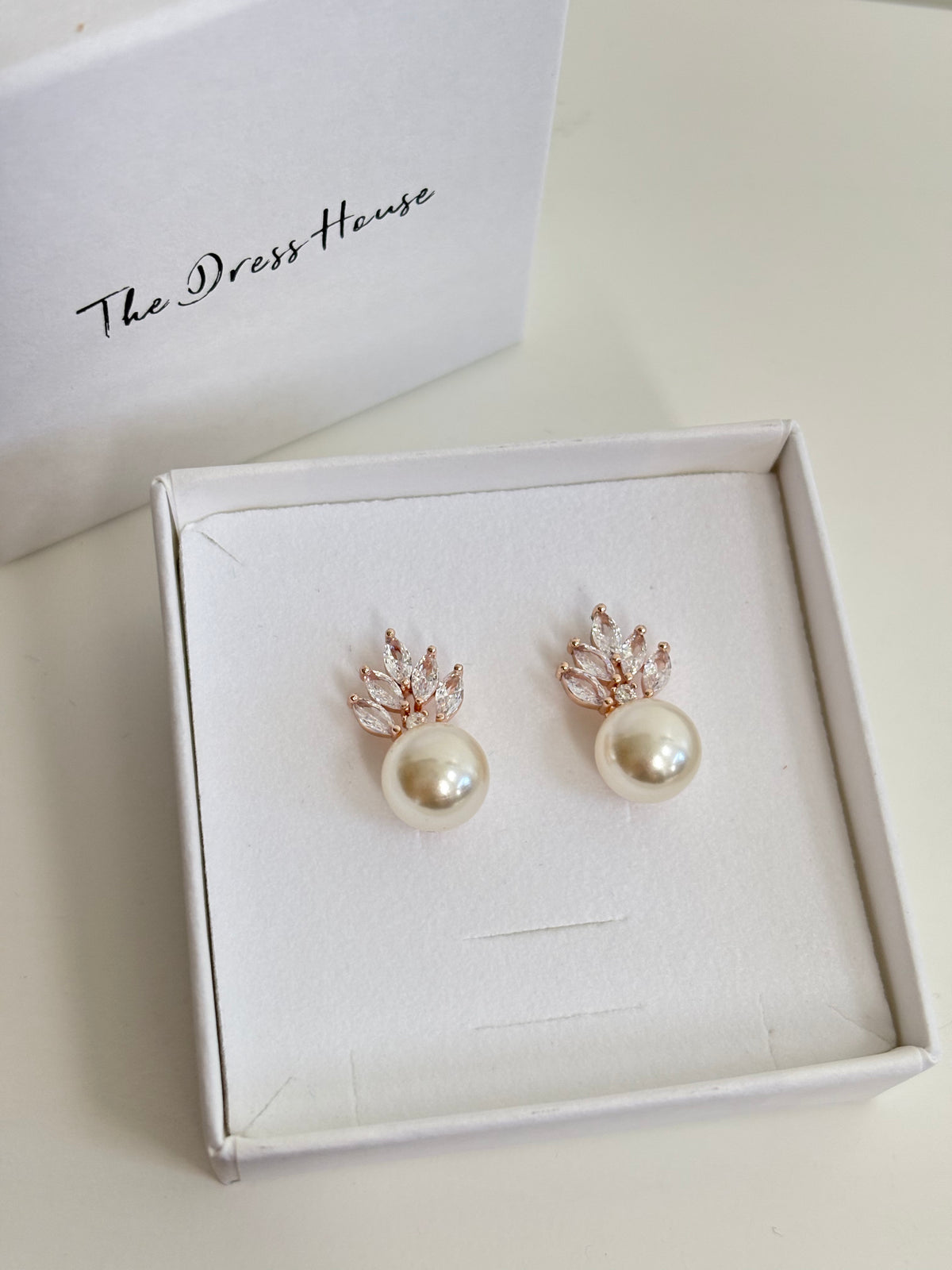 Diana - Rose Gold Pearl Earring