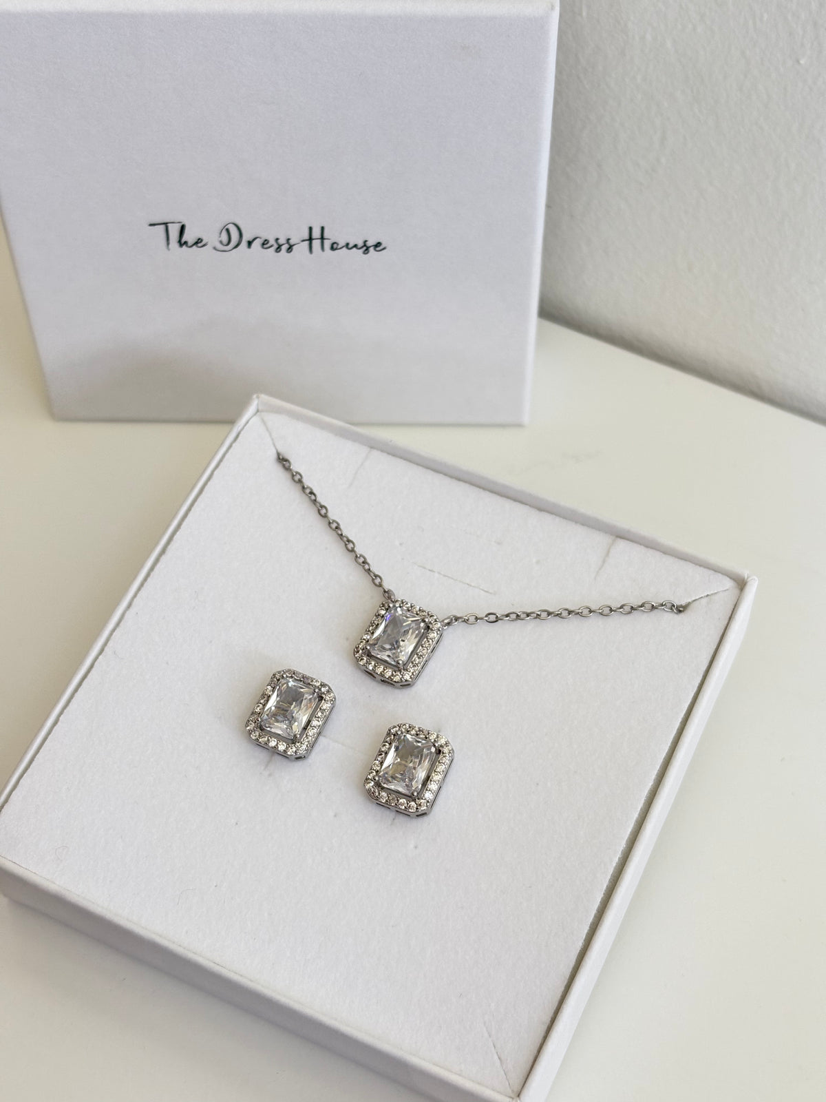 Larisa - Silver Earring Necklace Set