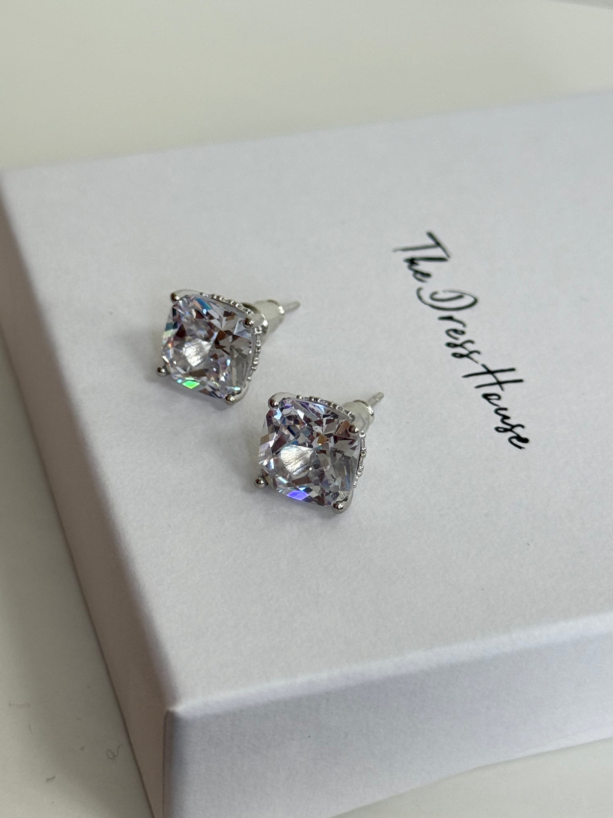 Abby - Silver Stud Earring