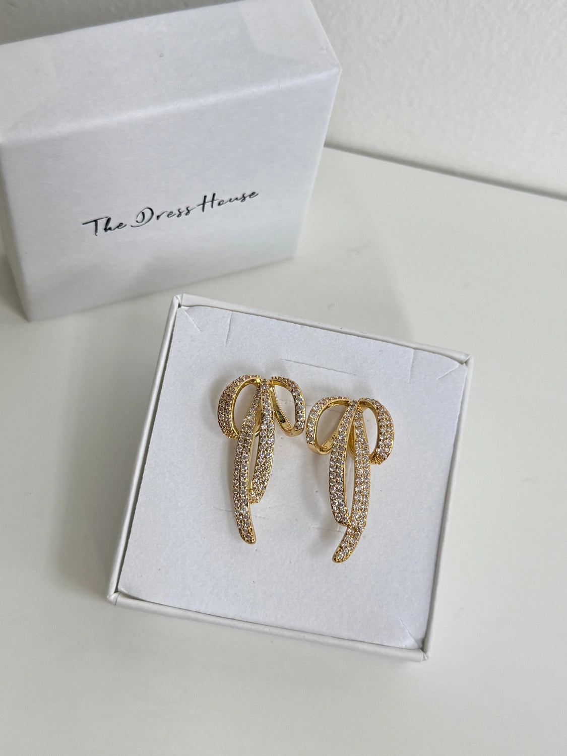 Bella Bow - Gold Bow Earring