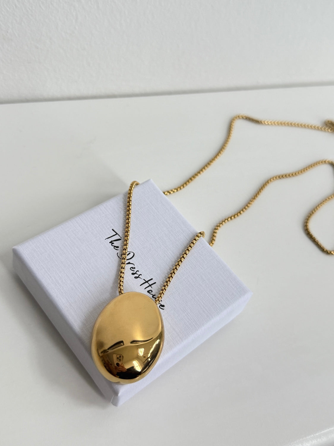 Cleo - Gold Necklace Long Chain Necklace