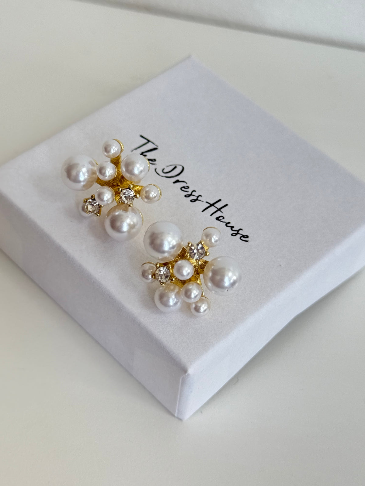 Carly - Gold Pearl Earring