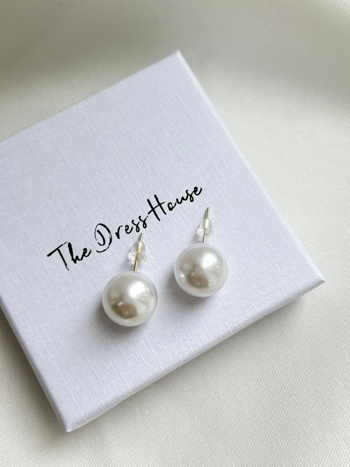 Caren - Silver Pearl Stud