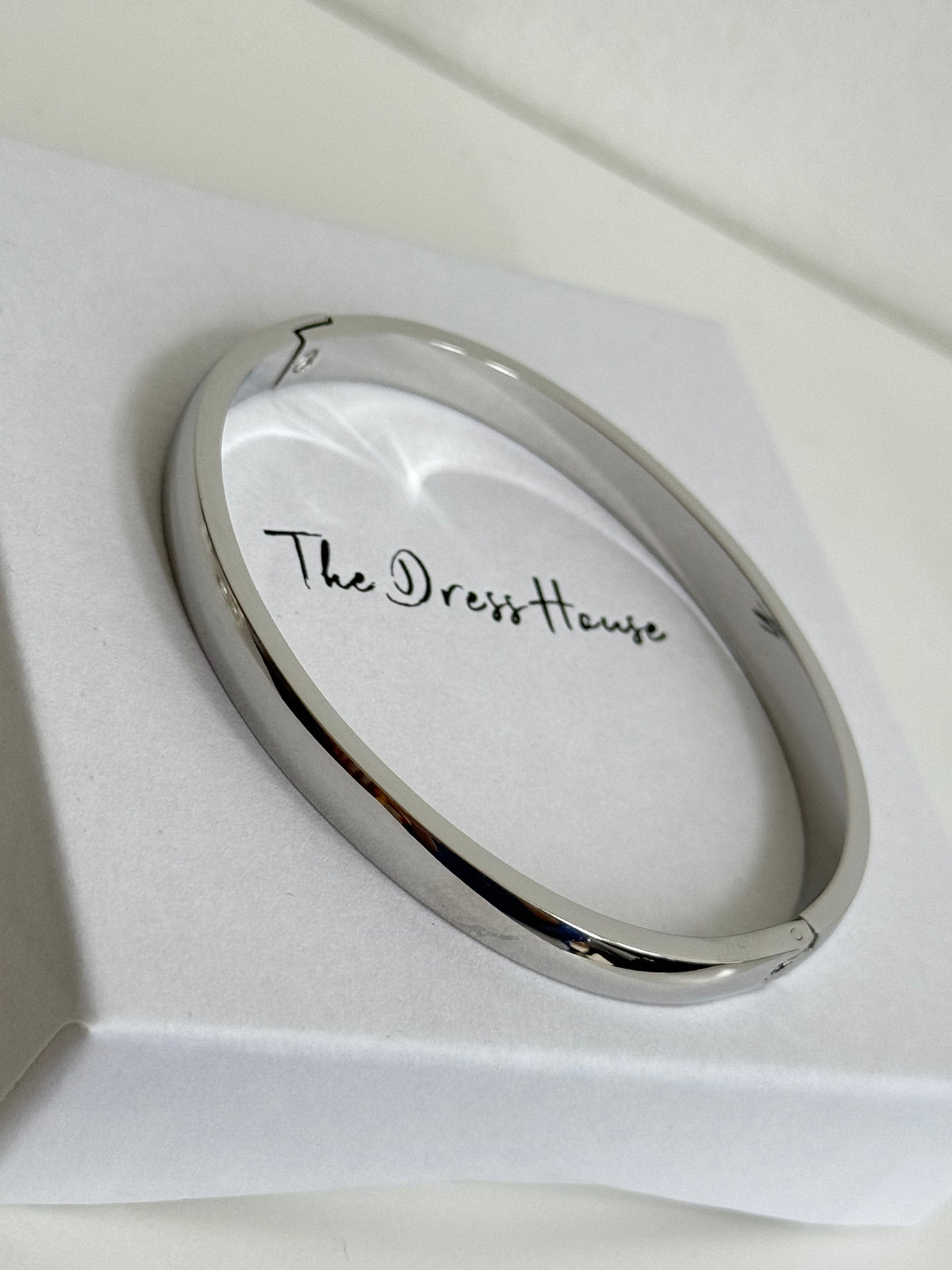 Harper - Thick Silver Bangle