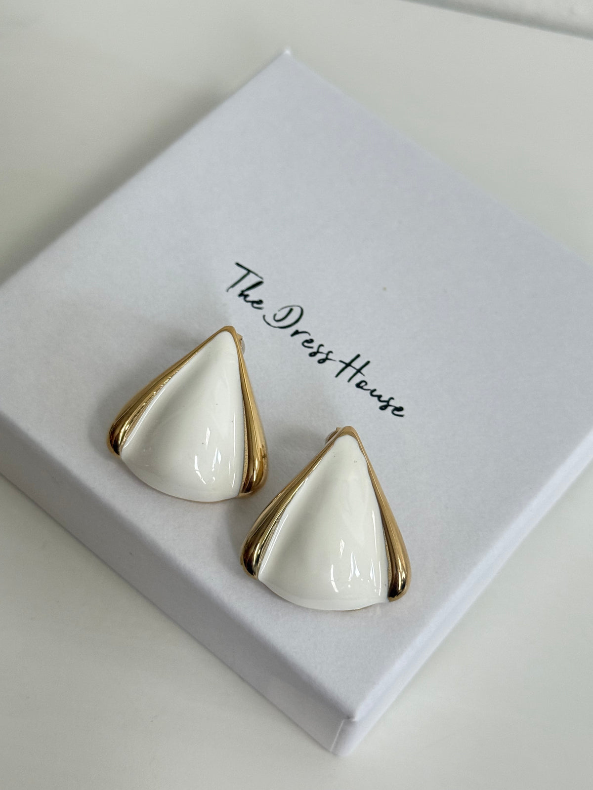 Coley - Cream Gold Earring