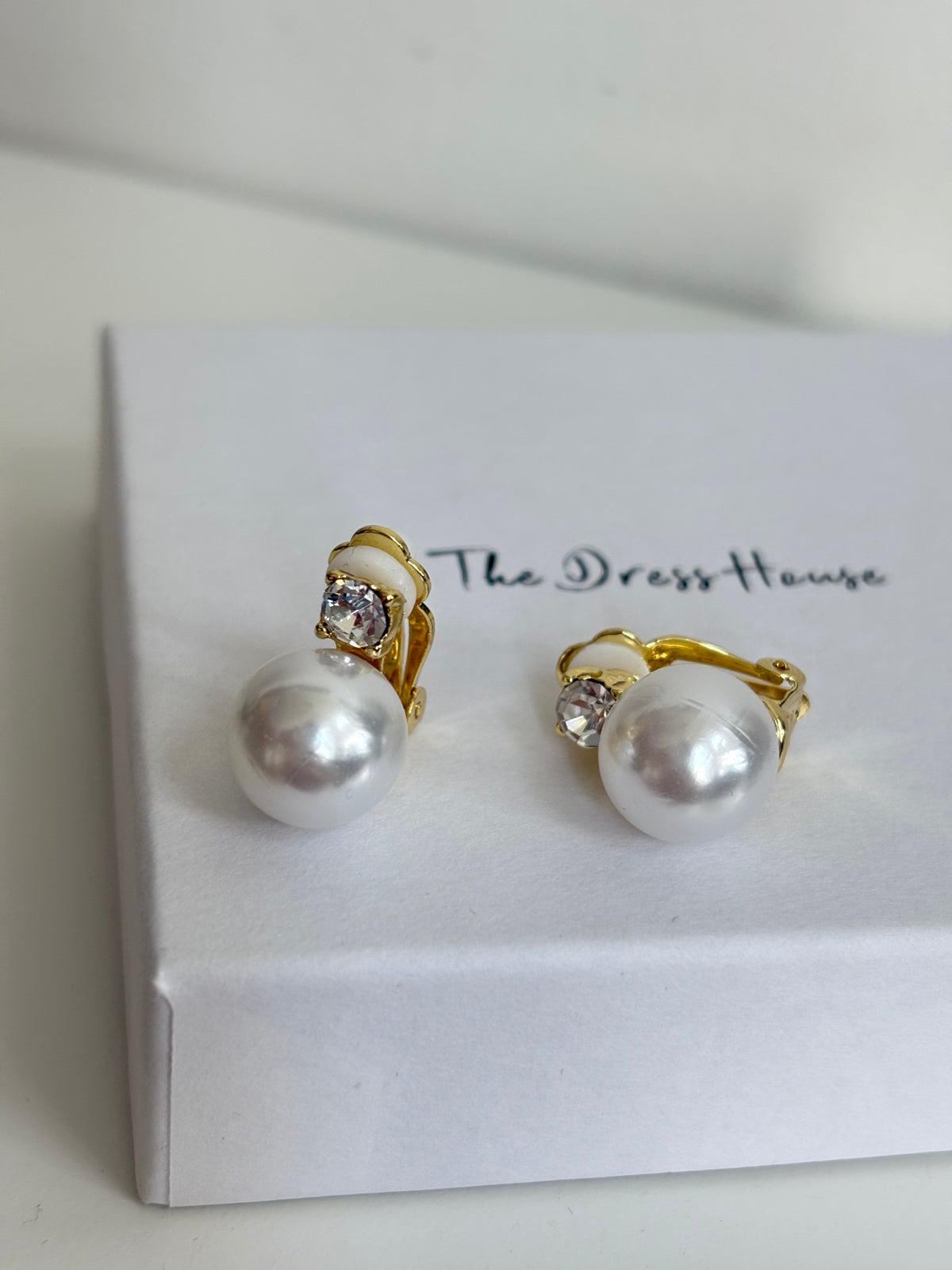 Roxie - Gold Clip On Earring