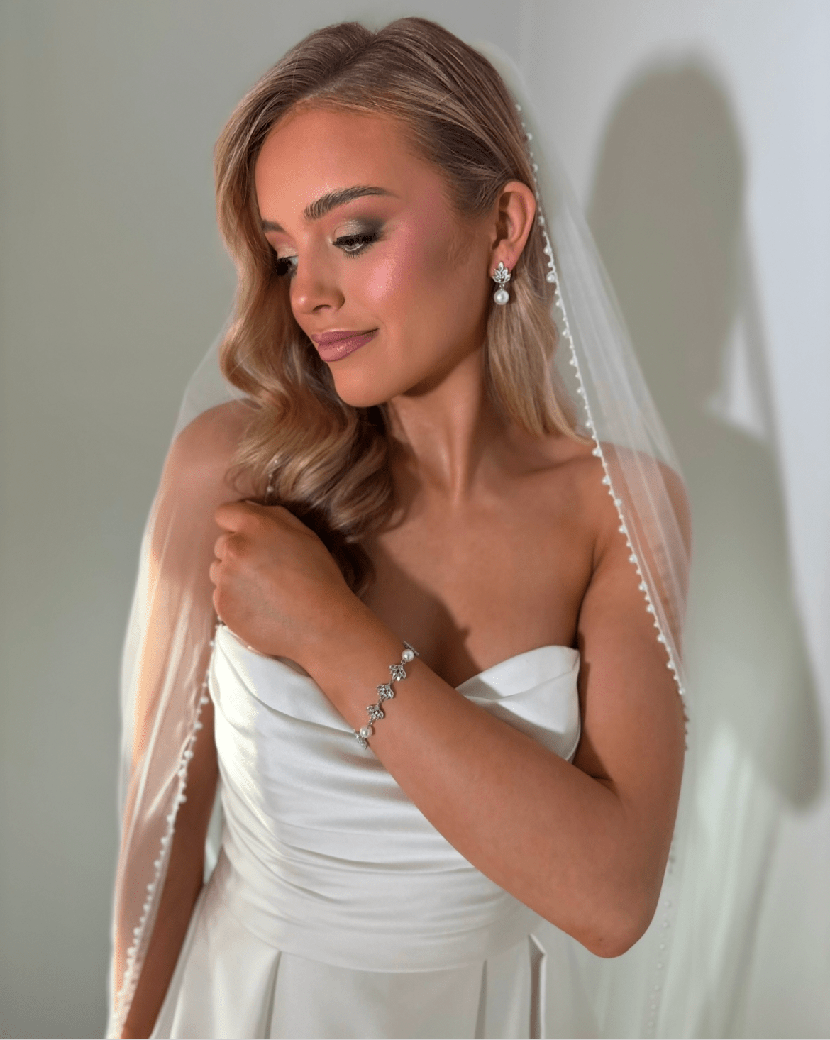 Maisy Set - Silver Pearl Bracelet Earring