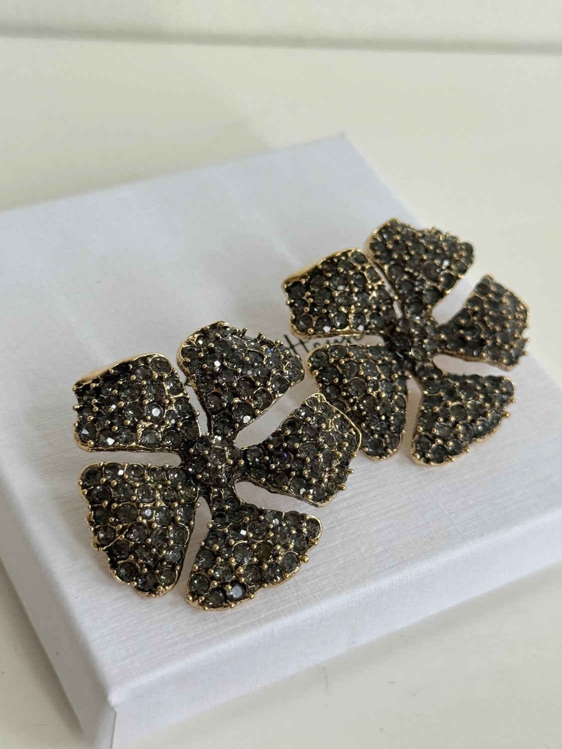 Kelsey - Gold Black Statement Earring