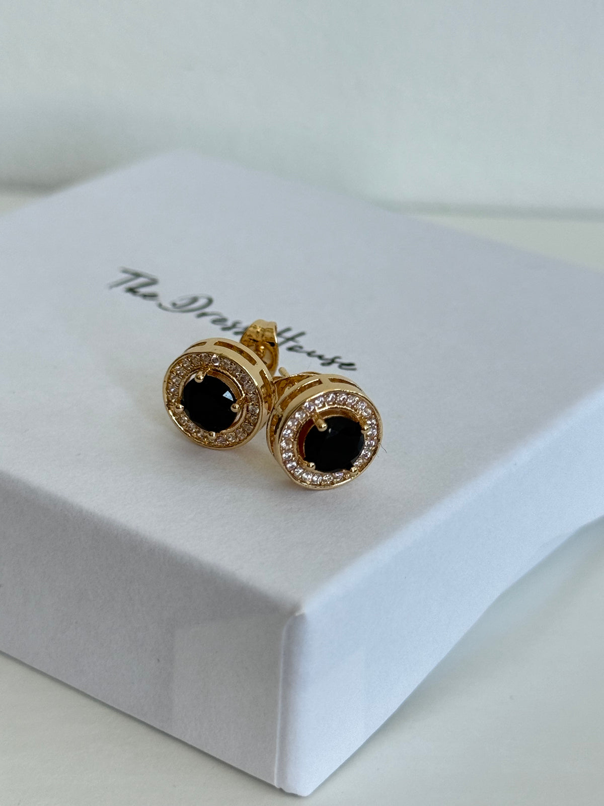 Dina - Black Gold Stud Earring