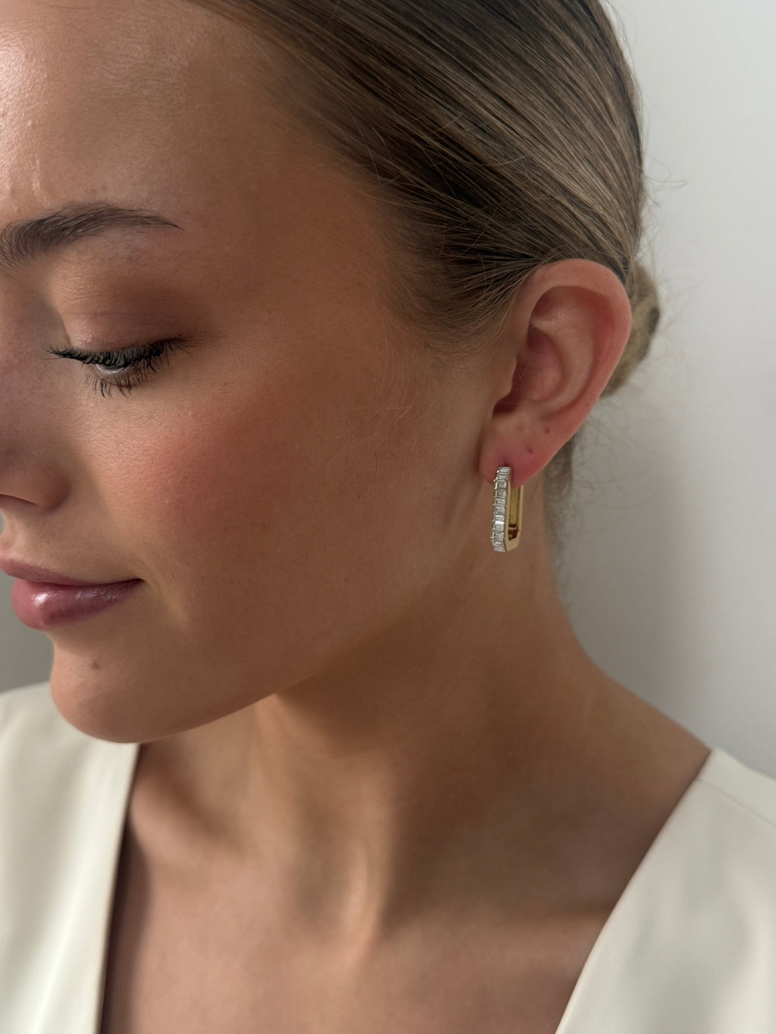 Molly - Gold Diamanté Hoop Earring