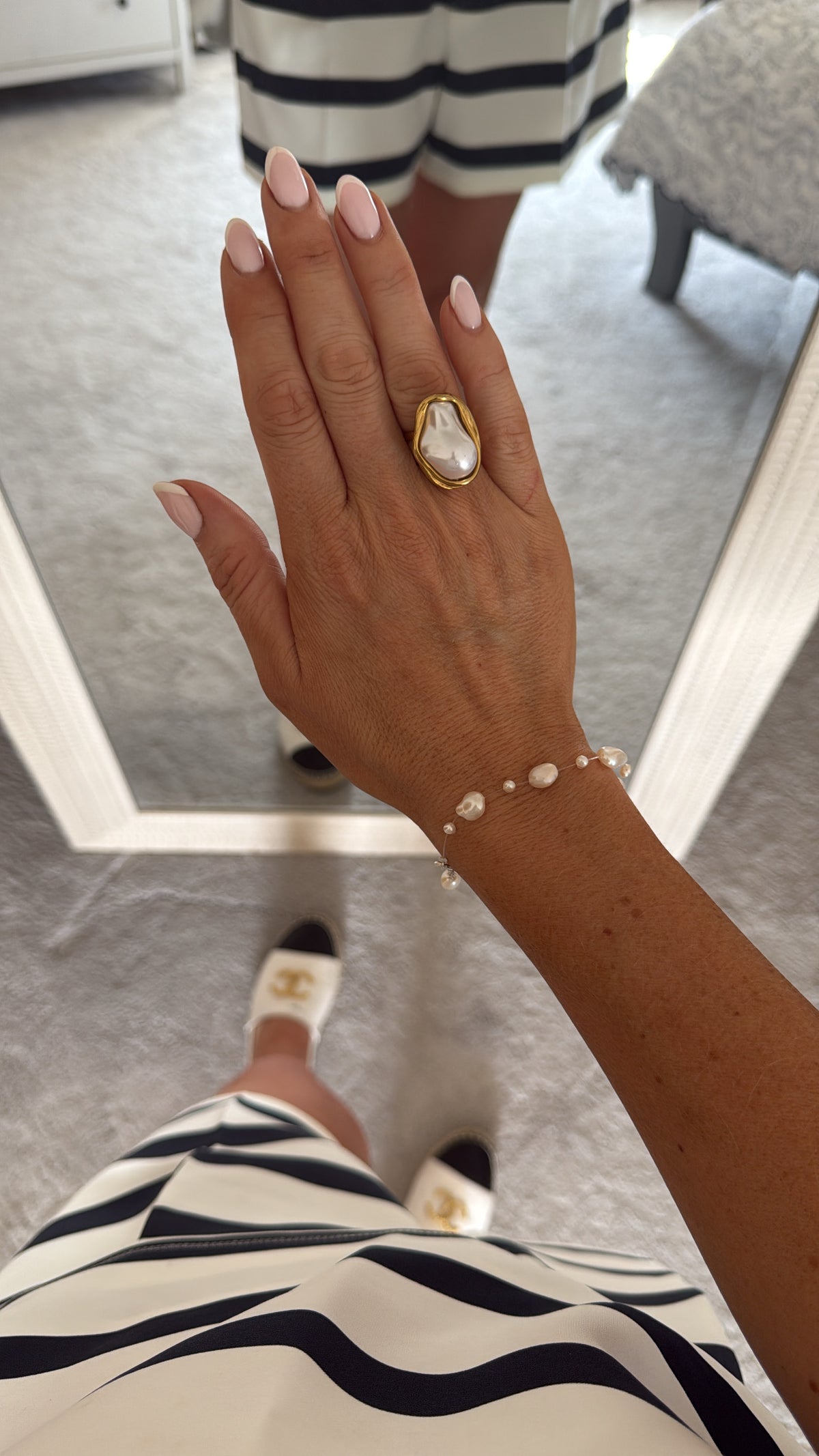 Izzy - Silver Pearl Bracelet