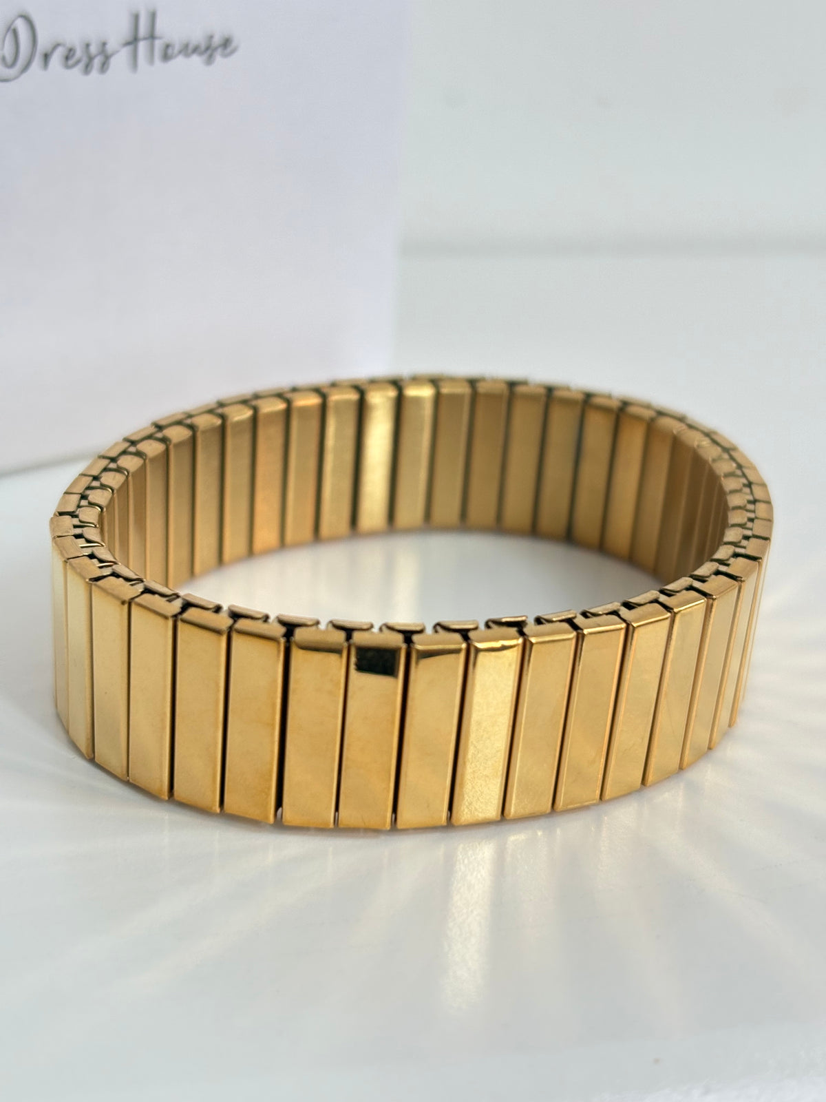 Dina - Gold Bracelet Bangle