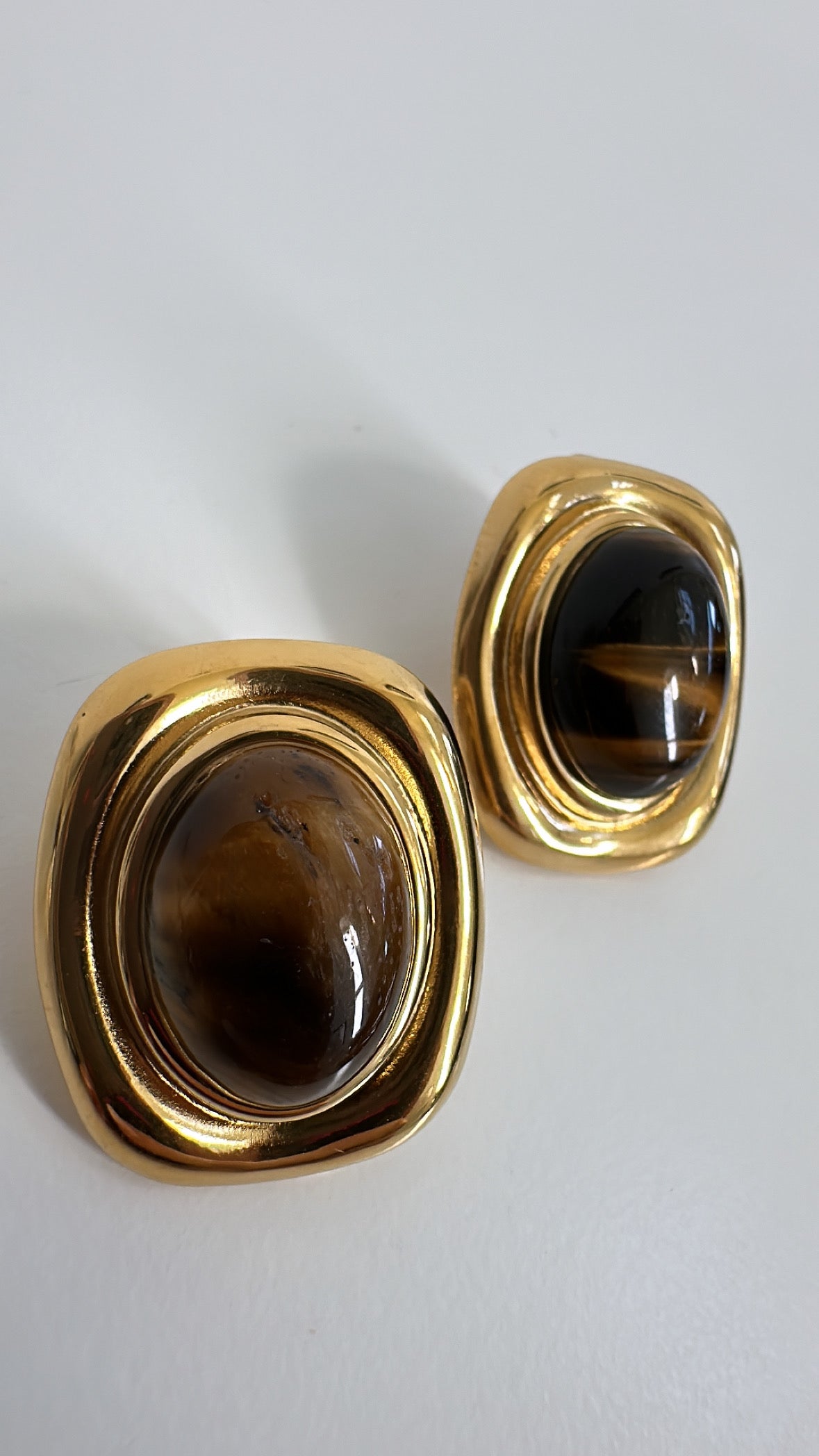 Cassie - Tortoise Brown Gold Earring