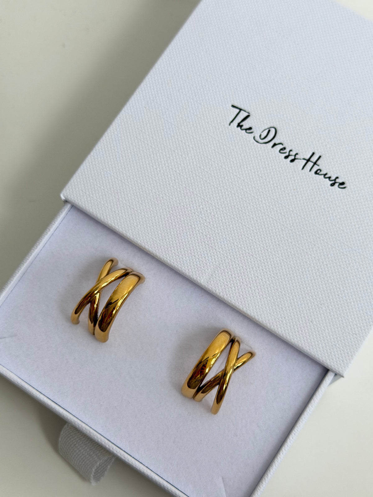 Nyla - Gold Hoop Earring