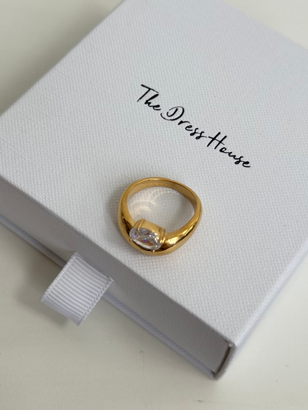 Poppy - Gold Ring