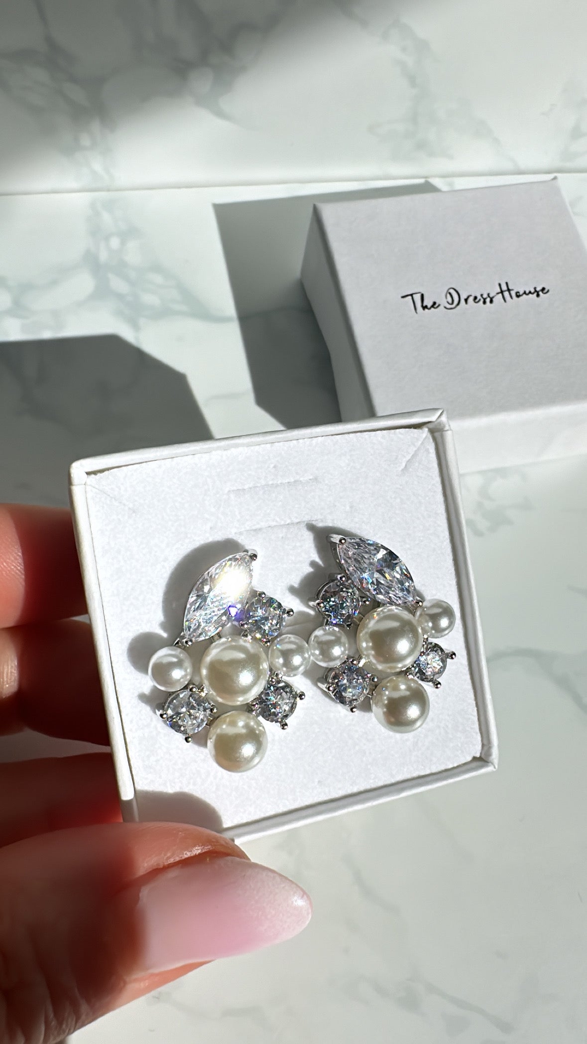 Eden - Silver Pearl Earring