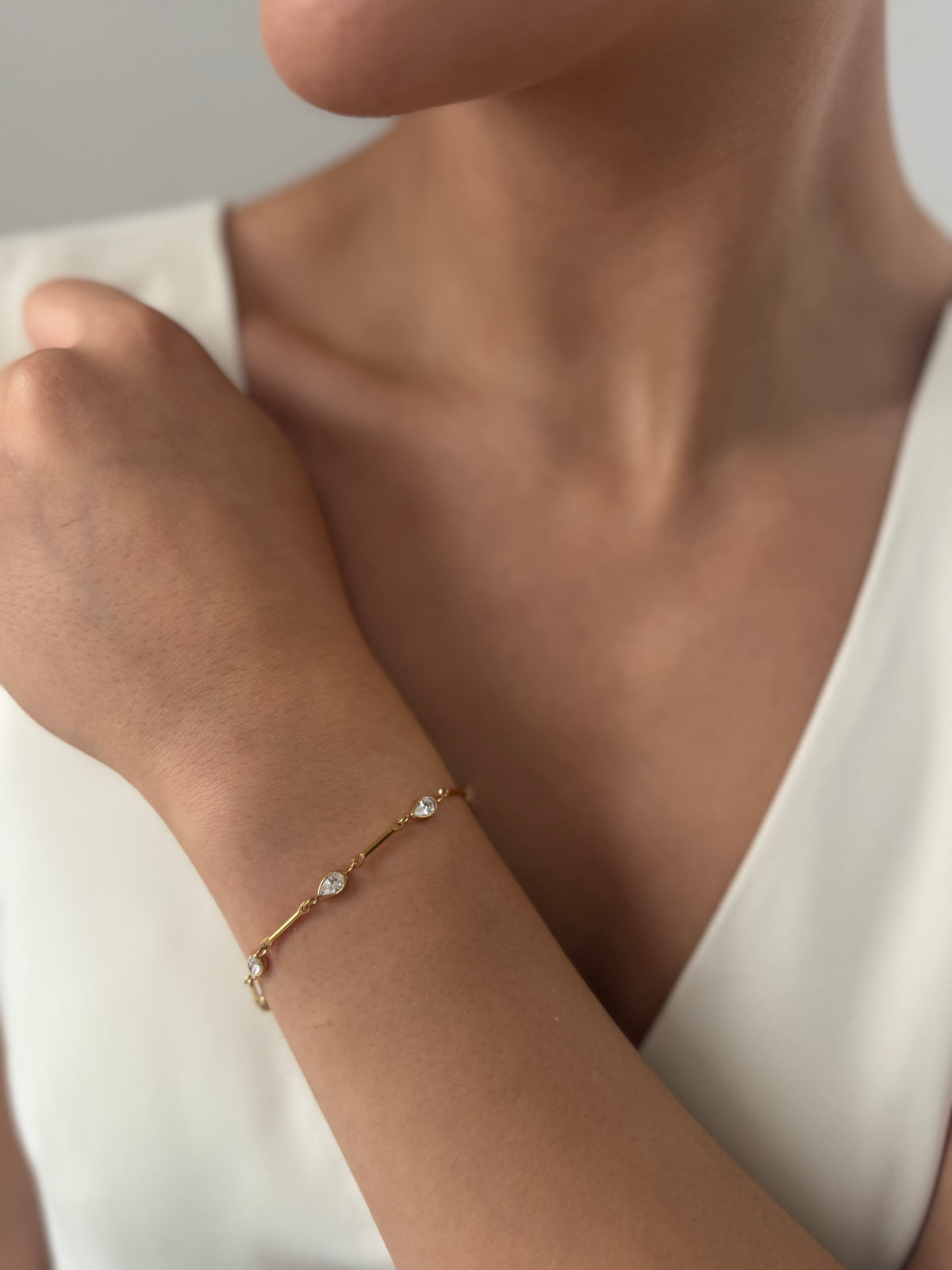Neve - Gold Diamanté Bracelet