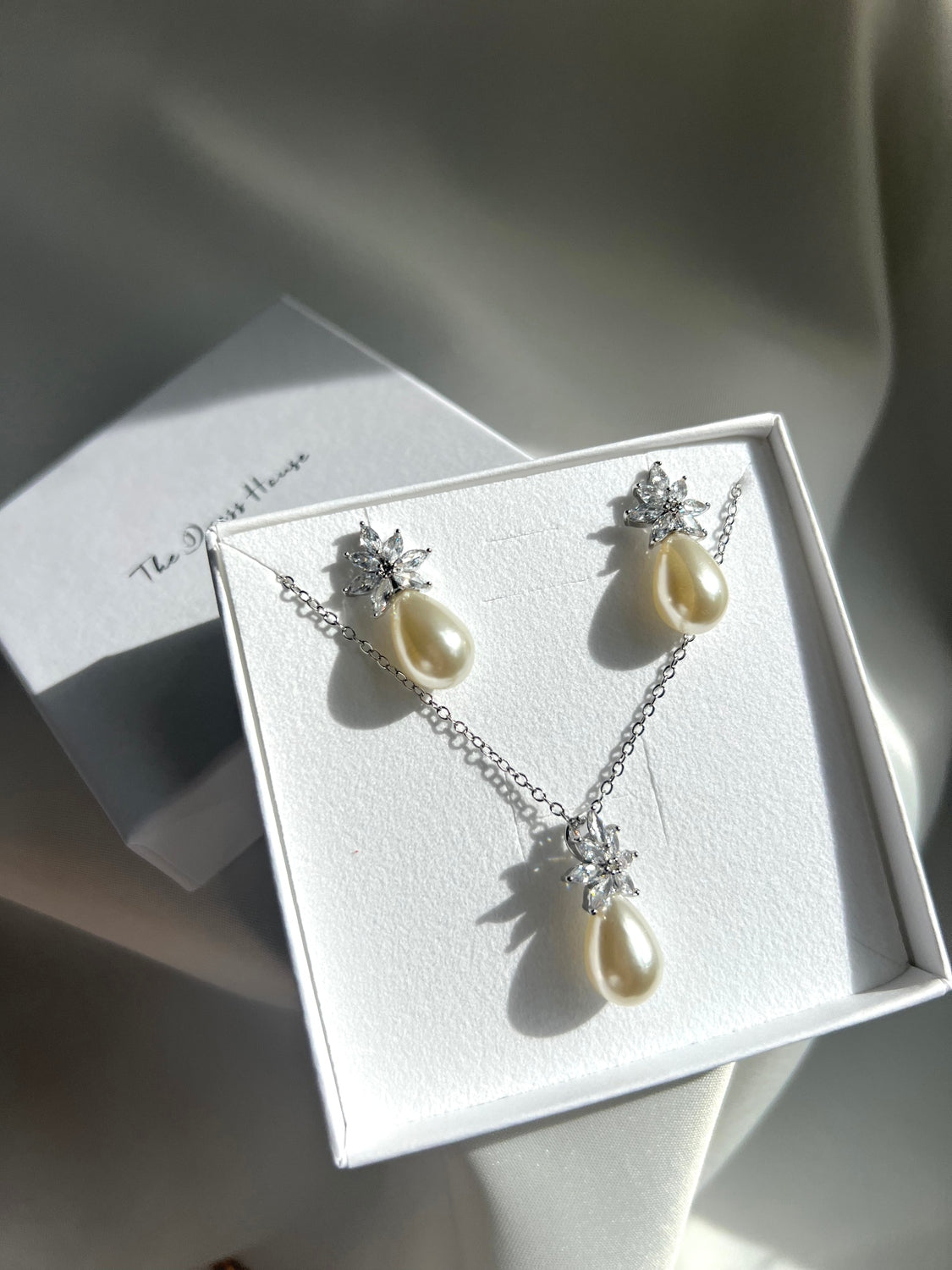Bella silver set (inc gift box)