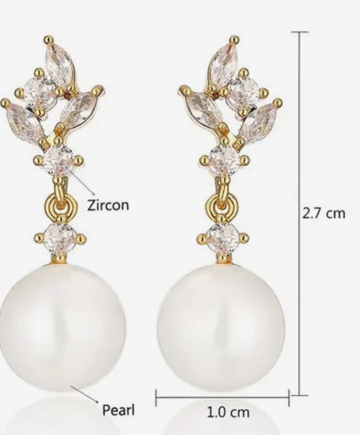 Anna gold earrings 