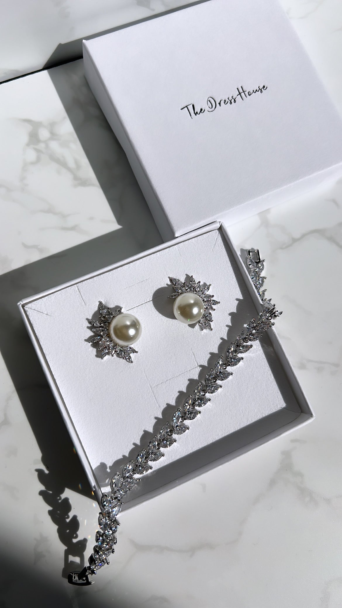 Beatrice silver bracelet set