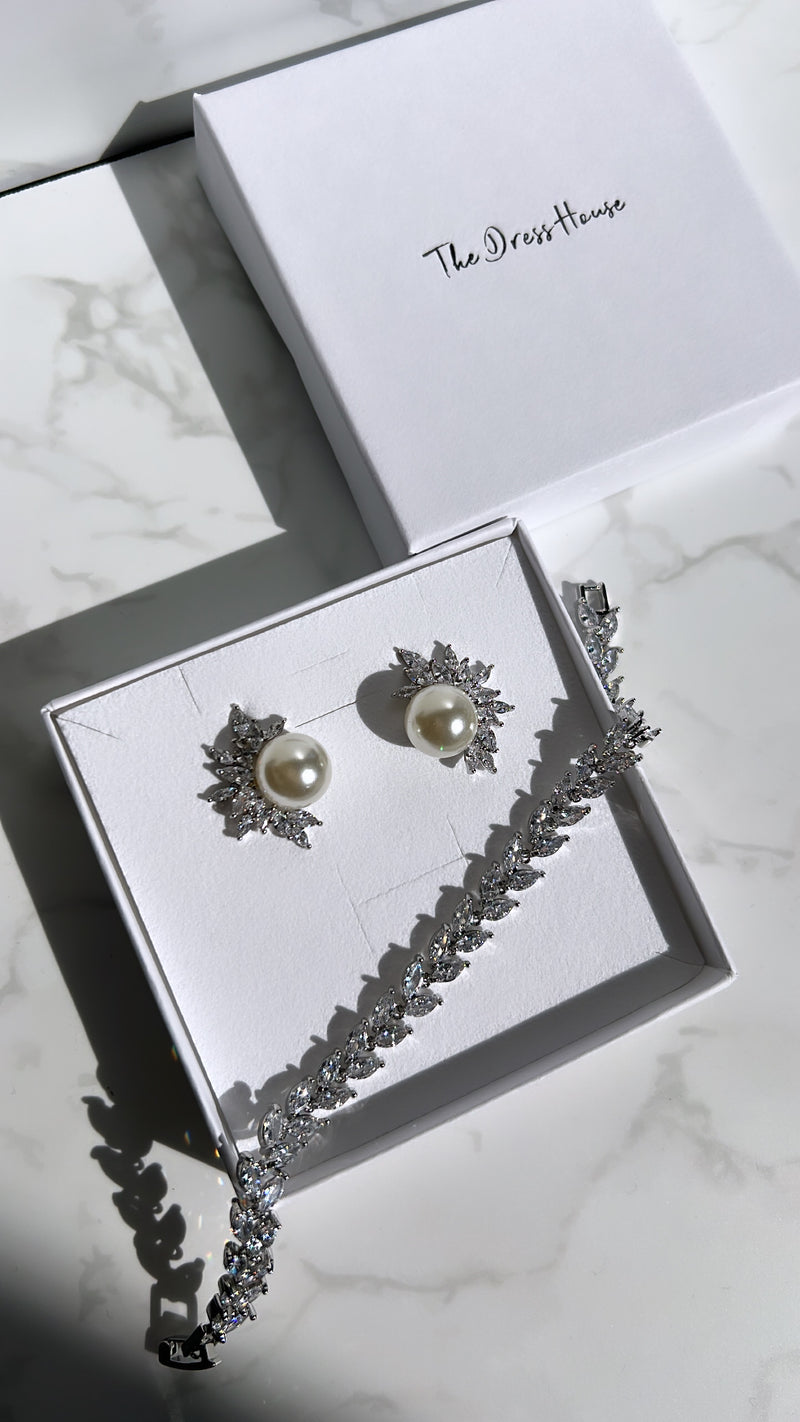 Beatrice silver bracelet set
