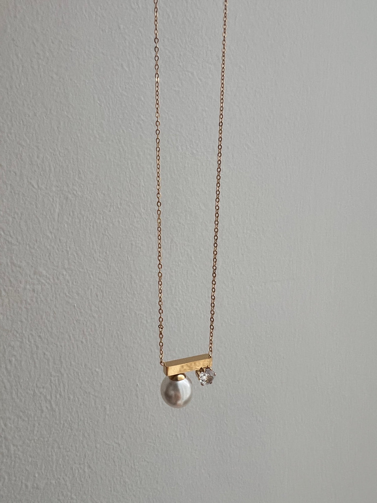 June pearl gold chain 