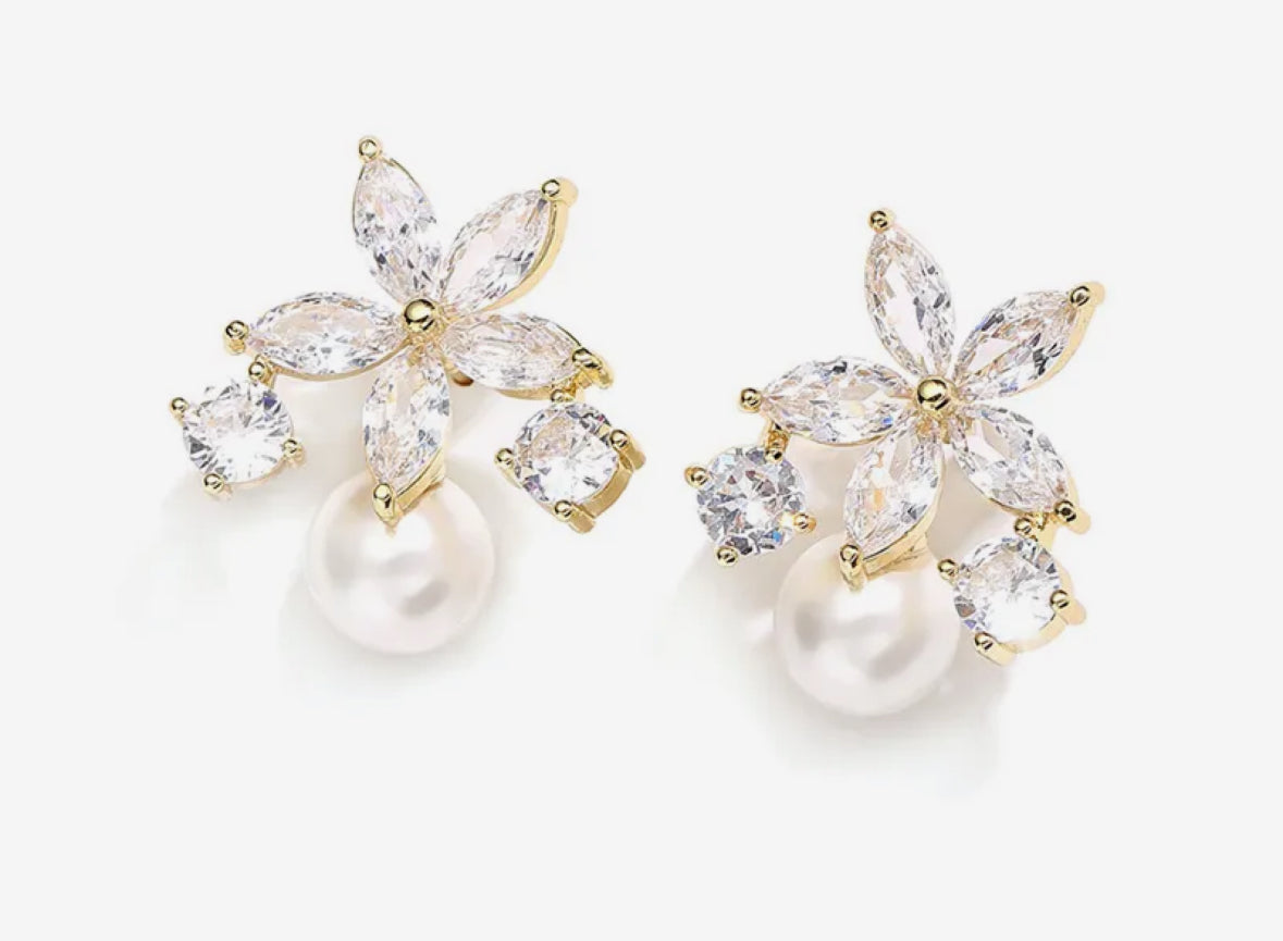 Clarice gold pearl