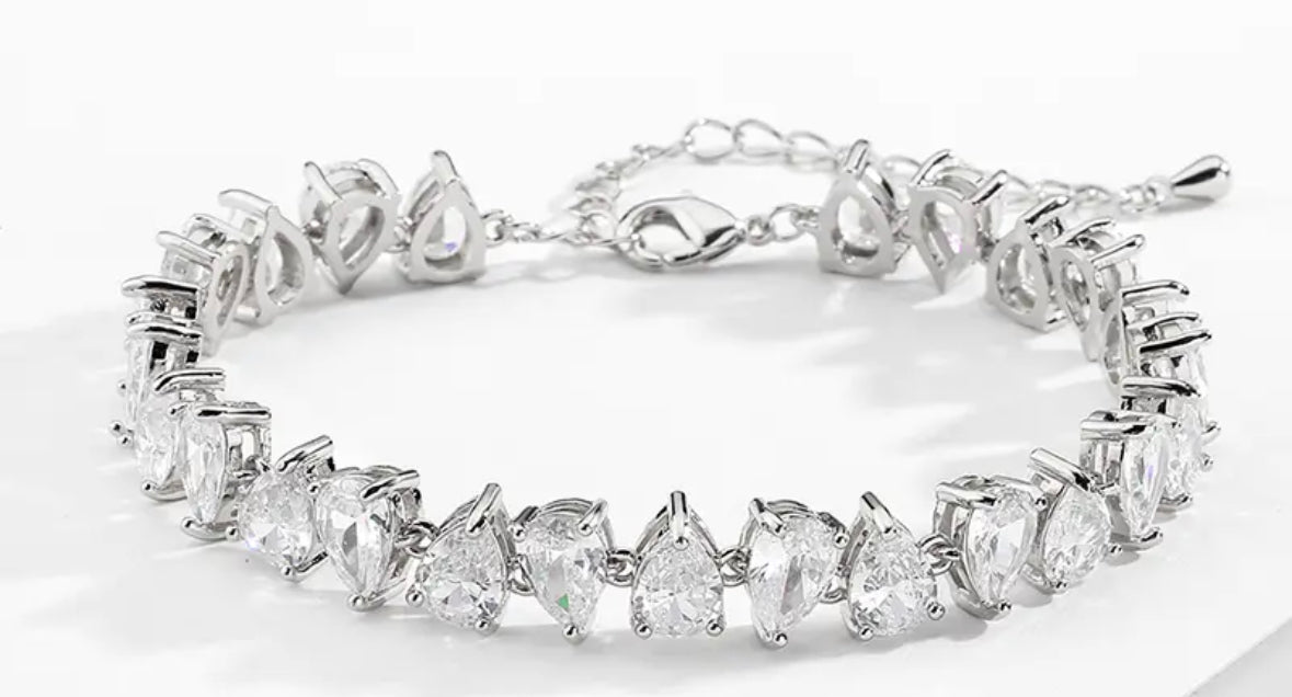 Mara silver tennis bracelet 