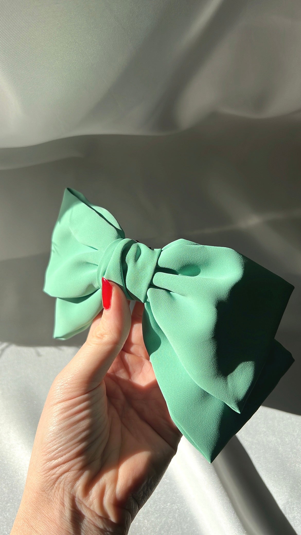 Sara mint bow 