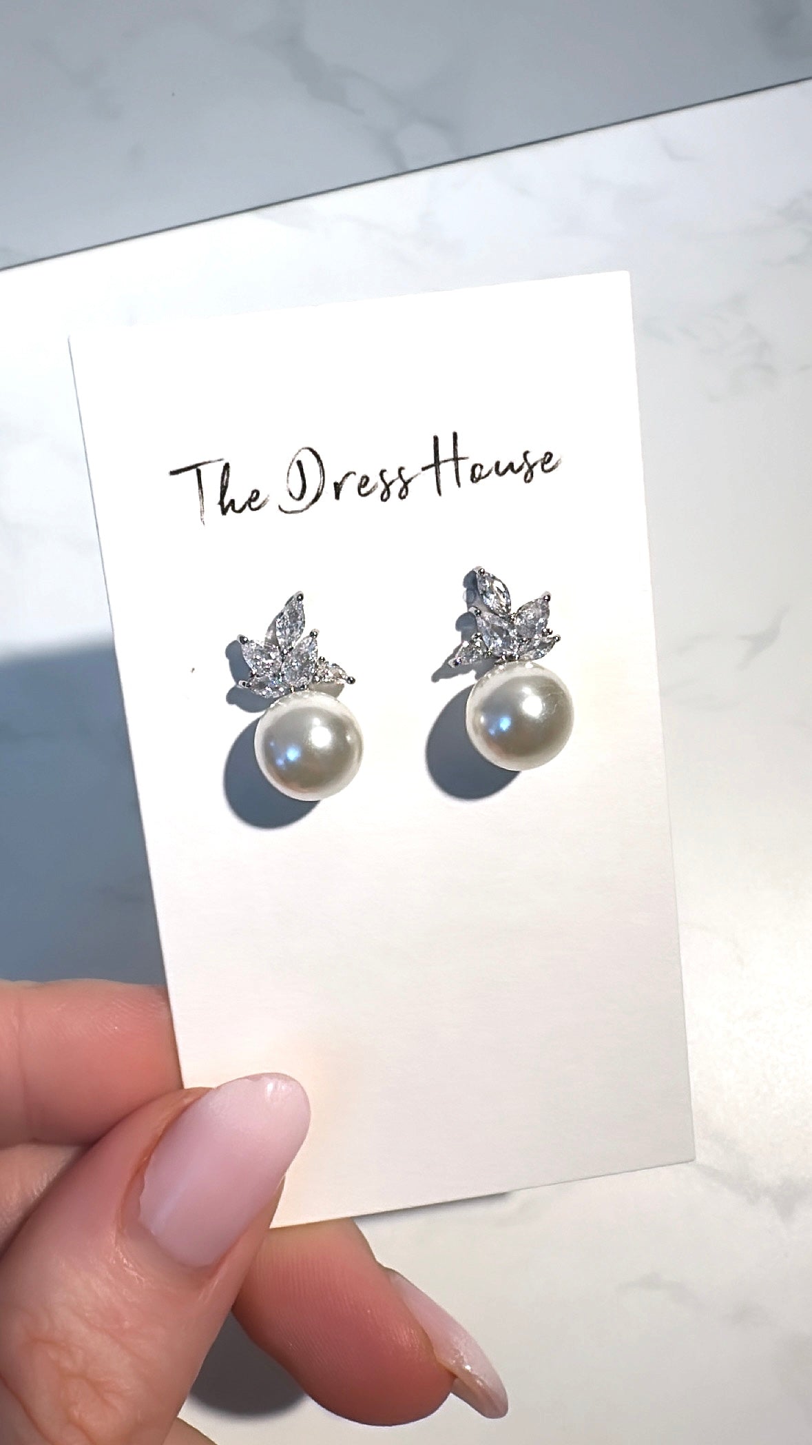 Kirsty silver pearl 